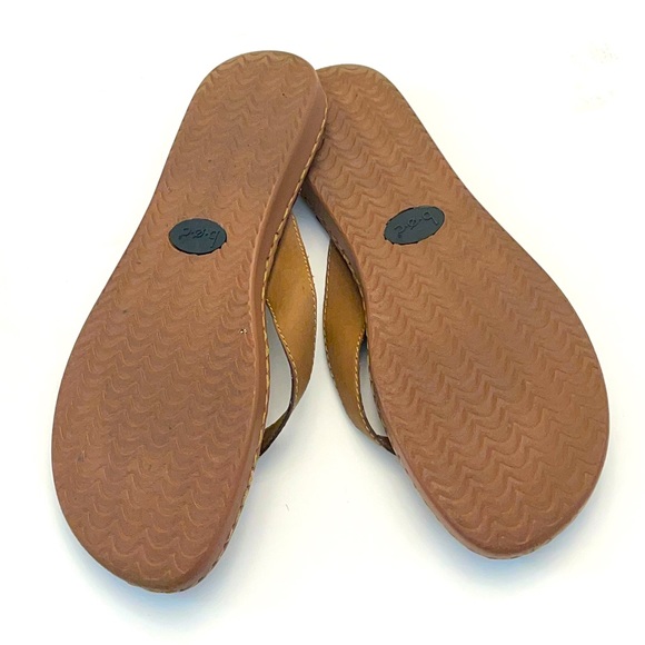 Born Concept | Flip Flop Sandals - Picture 7 of 9